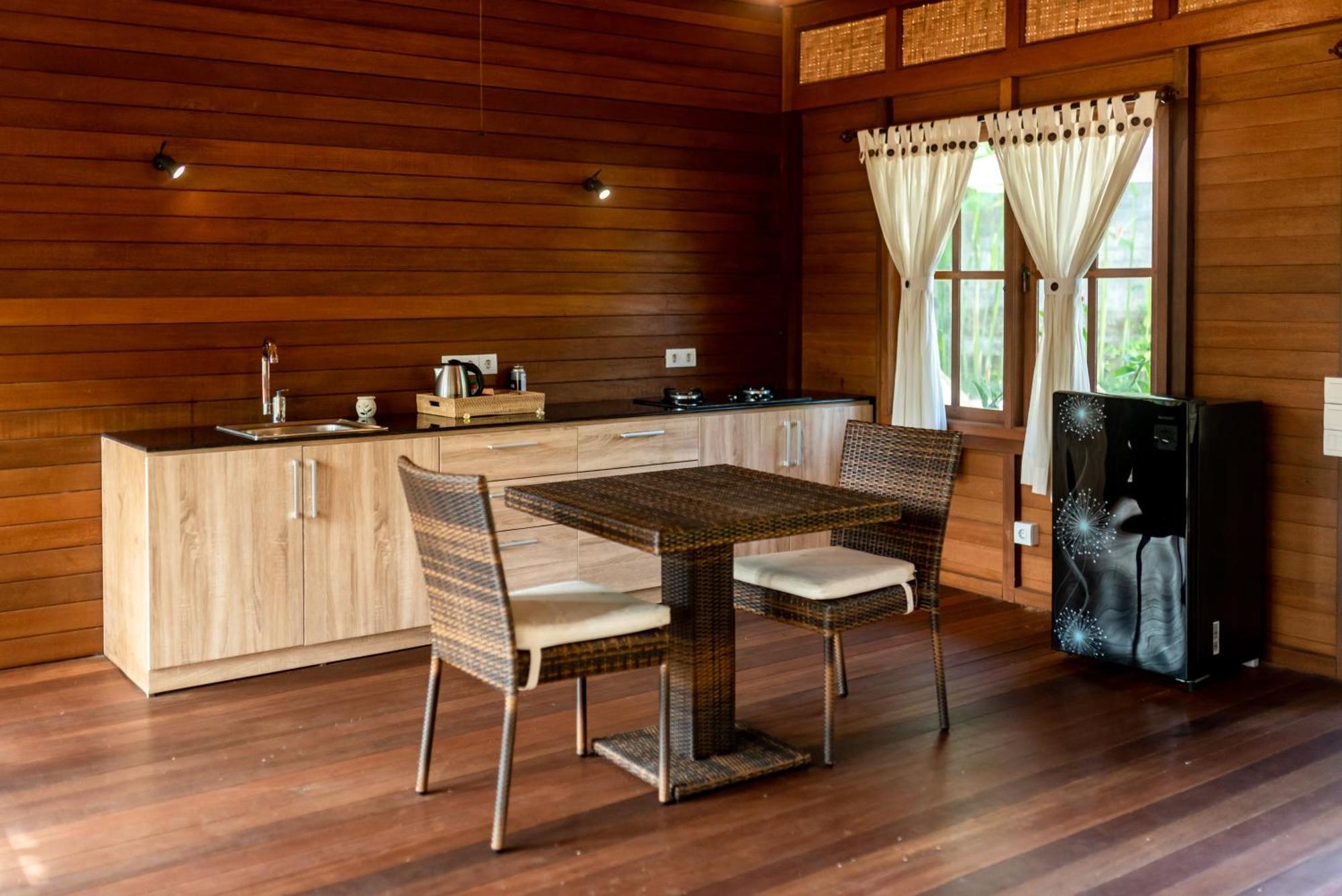 Villa Waturenggong Ubud 部屋 写真